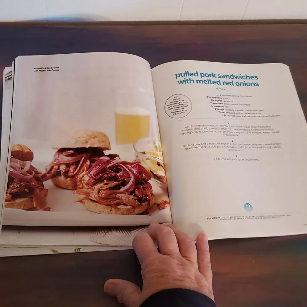 NEW 2003 Weight Watchers Under 20 Cookbook - Softcover